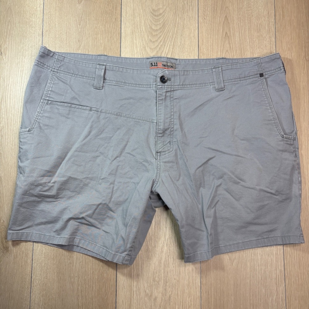 5.11 Tactical Mens Gray Utility Work Shorts Sz 44 Outdoor Hiking Cargo Gorpcore